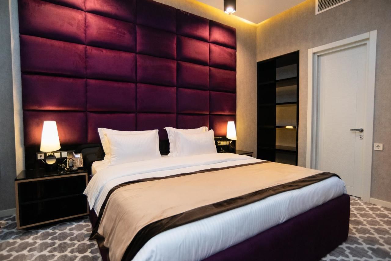 Отель Gallery Art Hotel Тбилиси