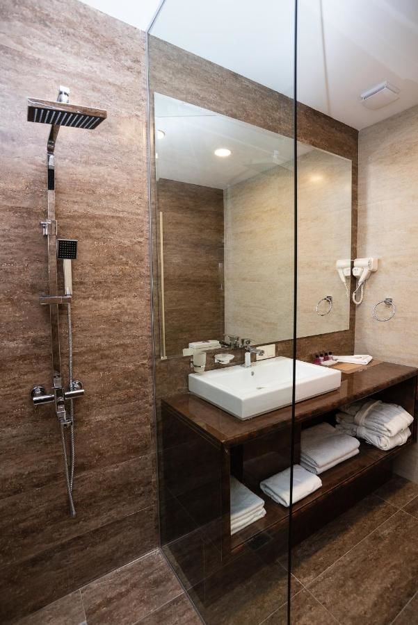 Отель Gallery Art Hotel Тбилиси-5