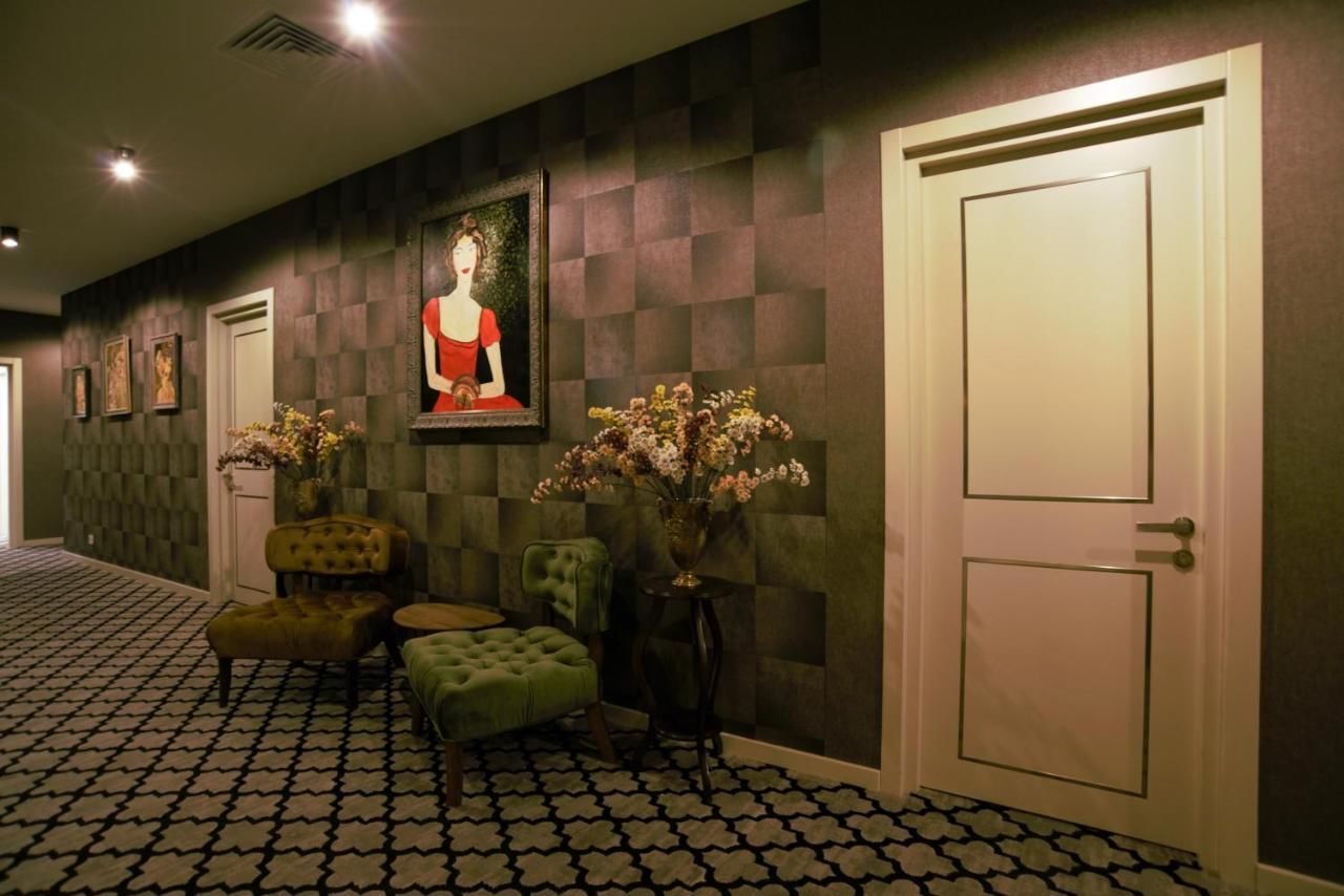 Отель Gallery Art Hotel Тбилиси-32