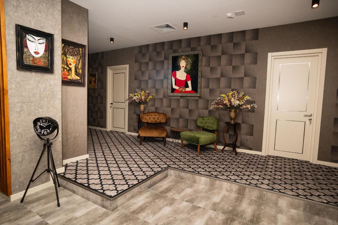 Отель Gallery Art Hotel Тбилиси-33