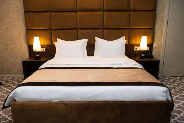 Отель Gallery Art Hotel Тбилиси-22